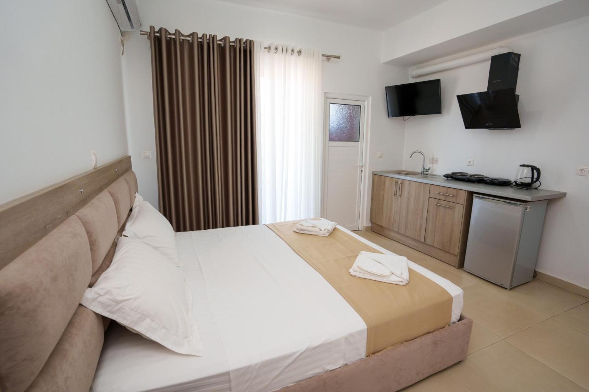 Near The Sea Apartments Nano Ksamil Ngoại thất bức ảnh