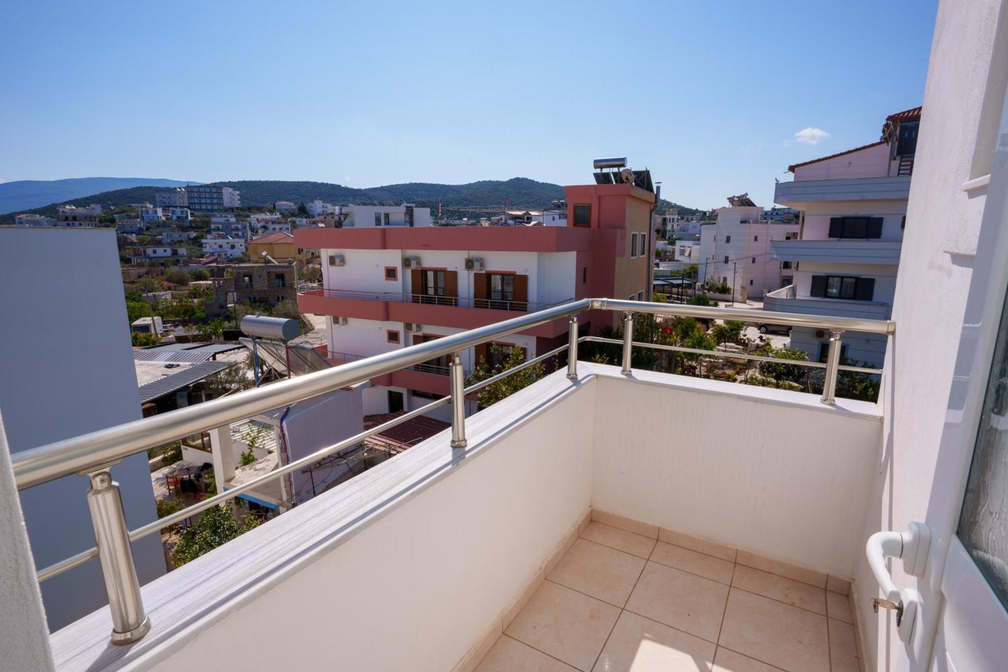 Near The Sea Apartments Nano Ksamil Ngoại thất bức ảnh